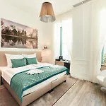 Boutique Hotel 4*