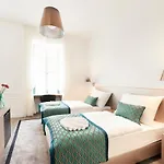 Boutique Hotel 4*
