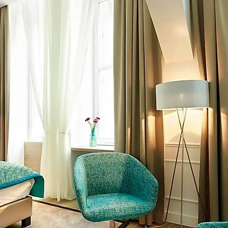 Boutique 4*