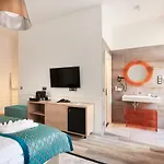 Boutique Hotel 4*